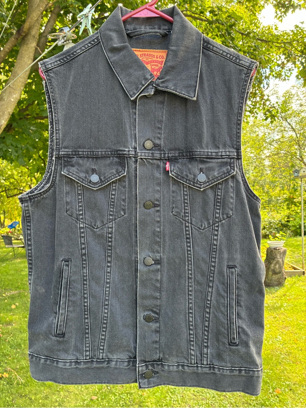 Levi’s denim vest